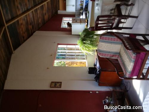 VENDO CASA EN LITA EXCELENTE UBICACIÓN IMBABURA