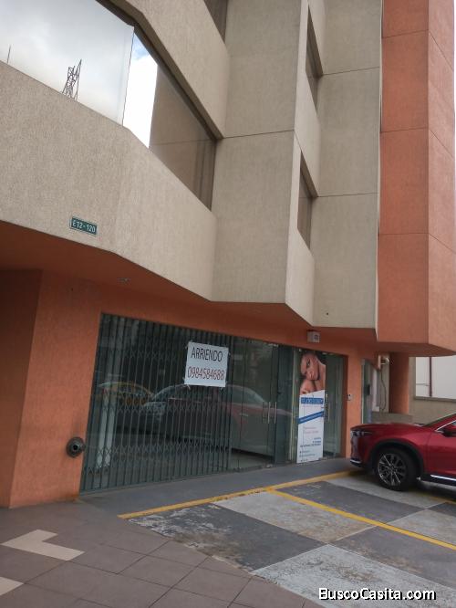 ReNtO amplio local comercial en la Coruña, ideal para farmacia, oficinas o negocio