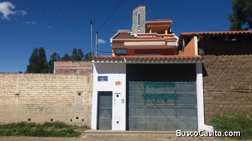 Junto al colegio militar 