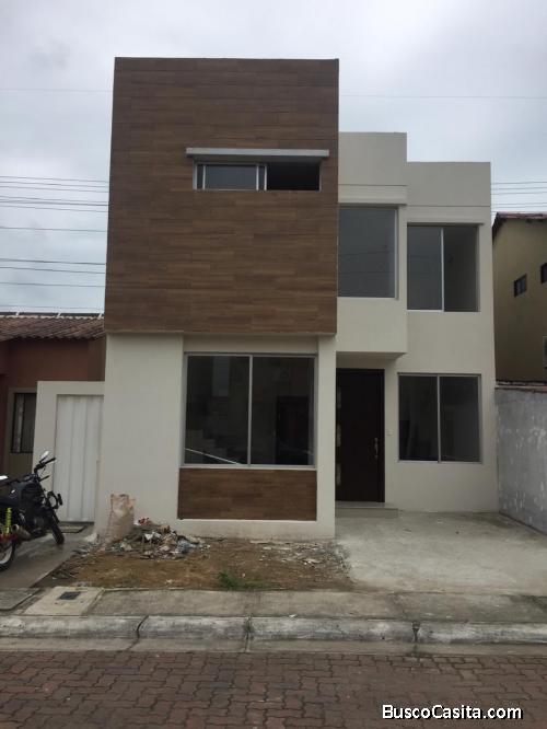 VENDO HERMOSA CASA VILLA CLUB ETAPA IRIS