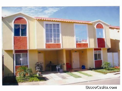 Vendo adosado en condominio privado, guardianía, piscina y áreas verdes