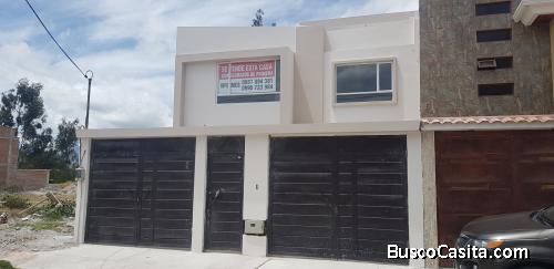 CASA EN VENTA RIOBAMBA LOS NEVADOS