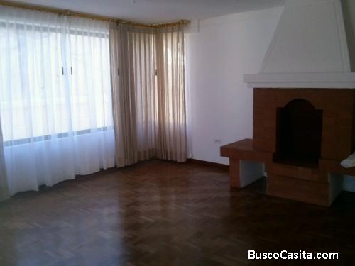 ALQUILER DEPARTAMENTO CUMBAYA DOS DORMITORIOS