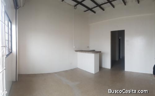 En Alquiler Confortable Suite a 5 Minutos de Malecón de Salinas