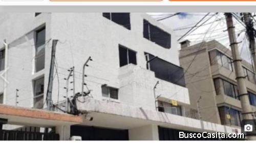 Arriendo oficinas sector Quito Tenis Bsjo