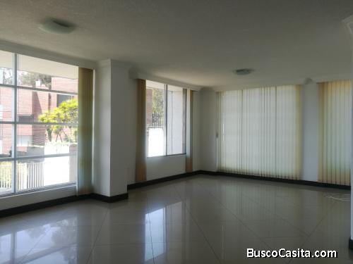 Se renta departamento sector el Bosque.