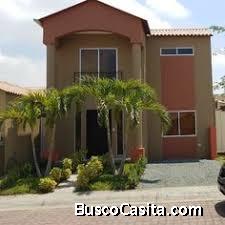 VENTA DE CASA EN GUAYAQUIL DE OPORTUNIDAD.