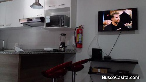 SE ARRIENDA BONITA SUITE AMOBLADA 