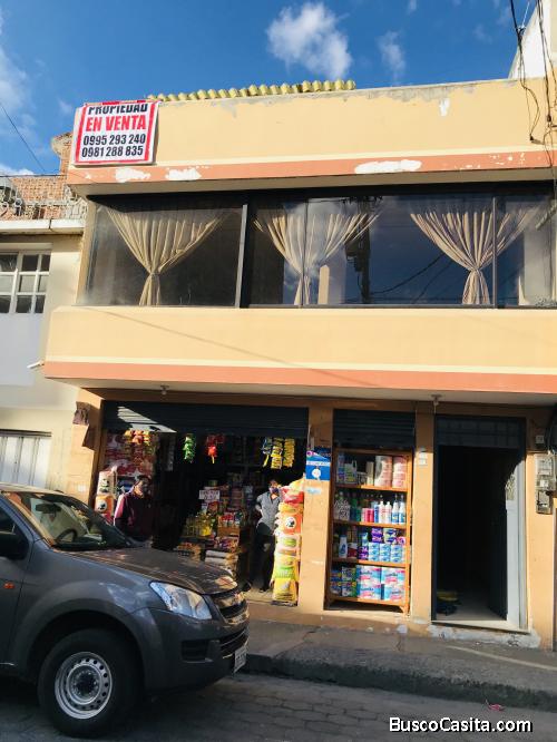 Casa pocos metros de la Plaza de Ponchos