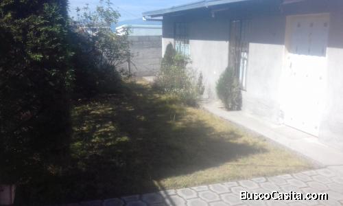 SE VENDE TERRENO CON CASITA DE CAMPO 