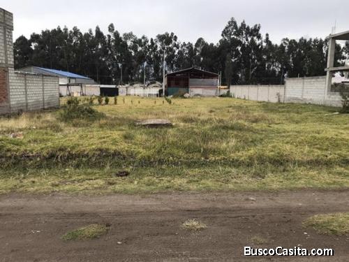 Terreno de 600 m2 en Cayambe