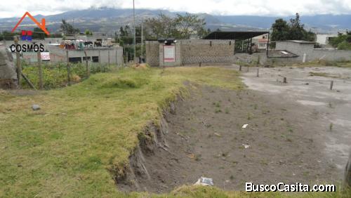 Venta de terreno de 474 m2 en Atuntaqui sector Santa Bertha