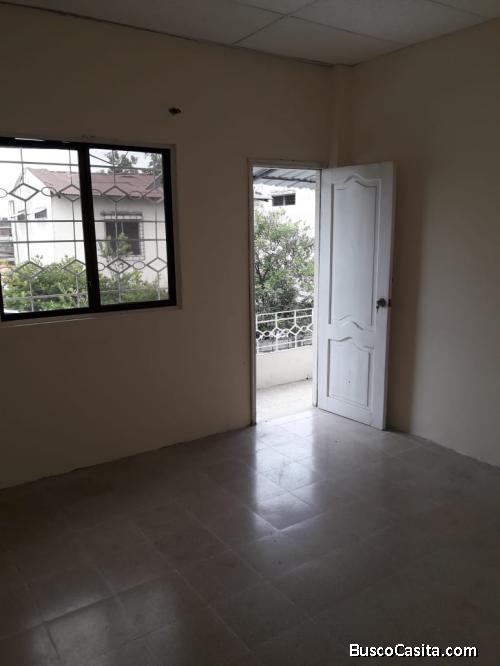 Alquiler de departamento en Centenario sur 