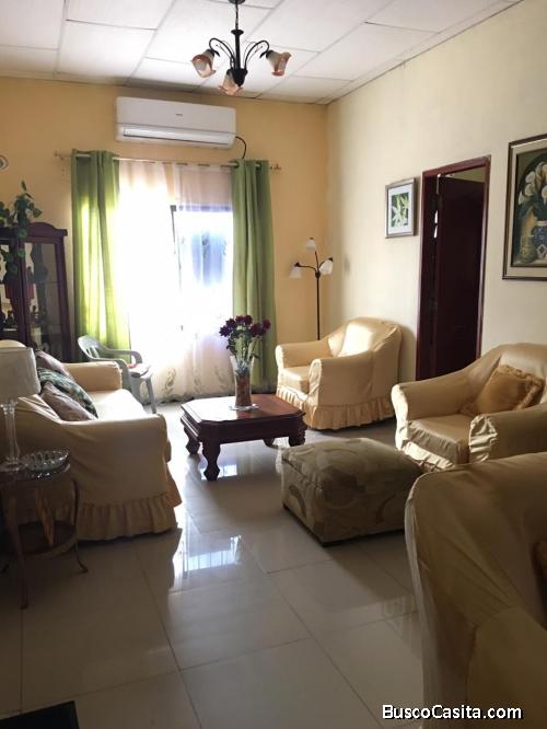 VENTA CASA ACOGEDORA EN ALBORADA