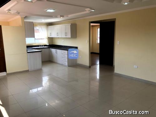 Departamento Duplex, 110 mts2 + 12 mts2 (parqueadero), 3 dormitorios, 2 baños