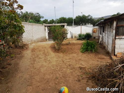 TERRENO PLANO 986M2 MITAD DEL MUNDO QUITO