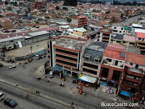 Hermoso edificio rentero