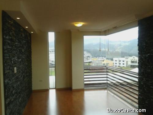 Arriendo Lindo Departamento en la Urb. 23 de Junio, Sector el Condado, calle Emilio Bustamante No. 3