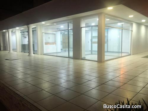 ALQUILER DE LOCAL COMERCIAL 250 MTS2 SECTOR URDESA CENTRAL 