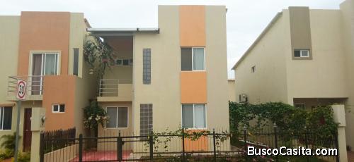 Hermosa Casa en la via a la Costa Guayaquil