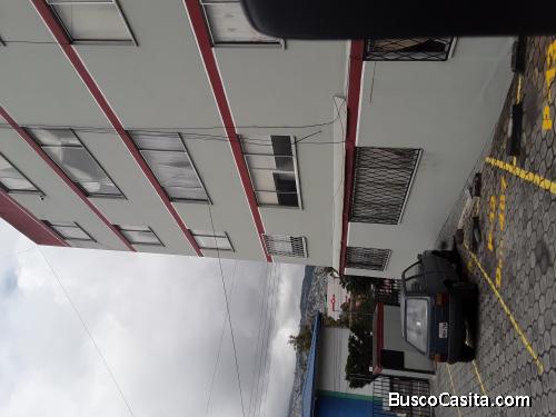 PONCEANO BAJO  MUY ILUMINADO.