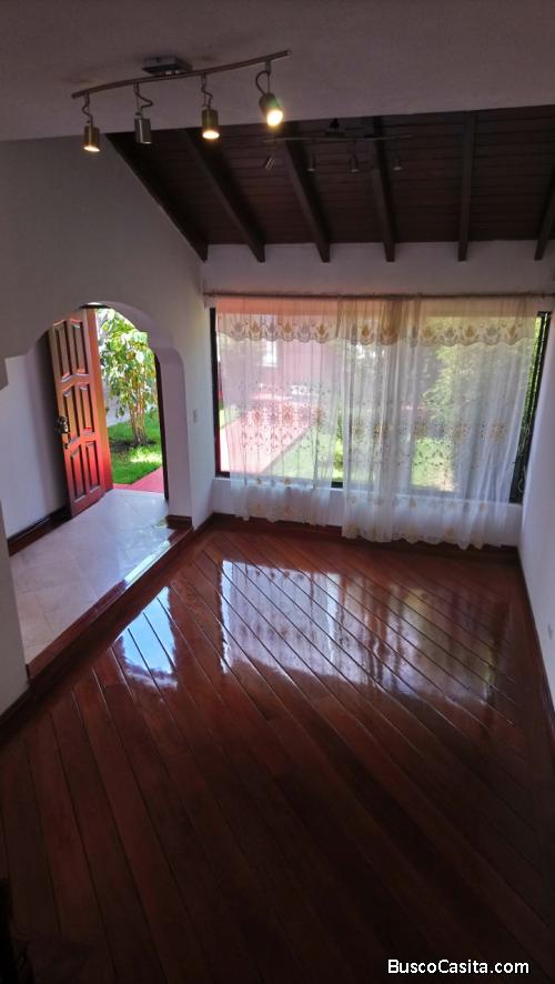 CASA EN VENTA 