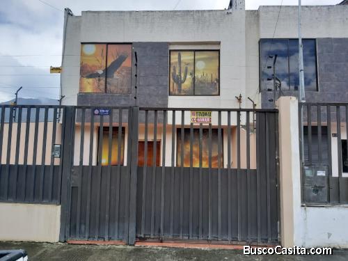 CASA A BUEN PRECIO CERCA A LA TOYOTA