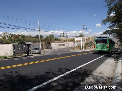 Vendo terreno en Guayllabamba 4.230m con cerramiento