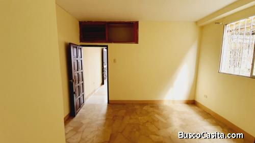 VENTA DE CASA RENTERA 5 DEPARTAMENTOS 