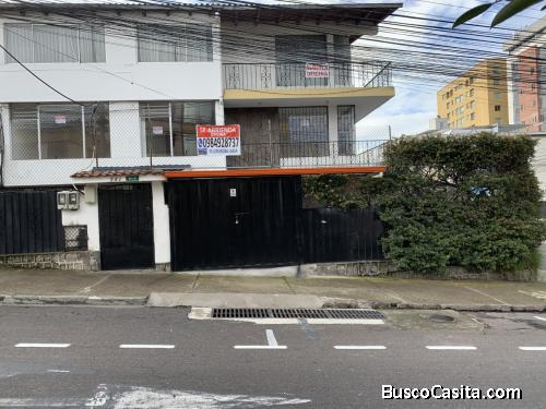 Se alquila casa para Oficina, sector El Batán.