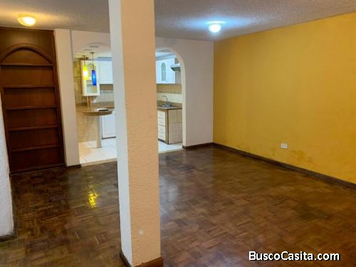 Casa de tres pisos, sector El Batán