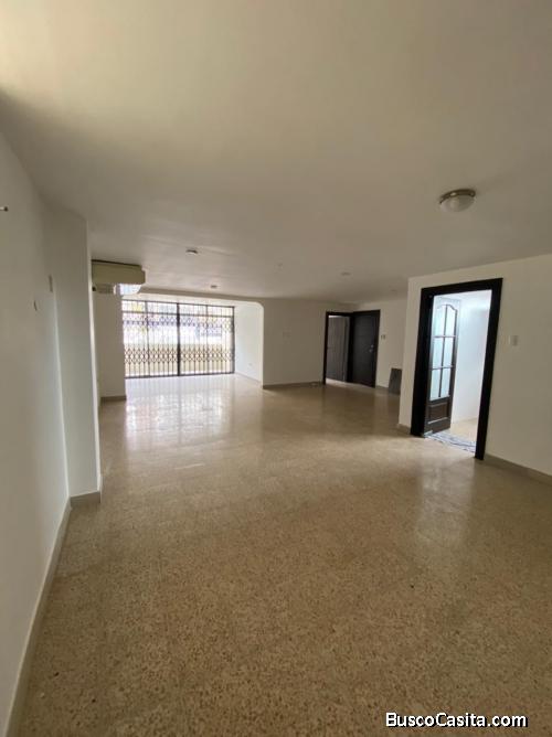 ALQUILER DE APARTAMENTO 3 DORMITORIOS SECTOR URDESA 