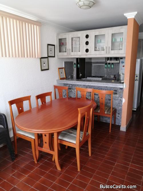 Casa con 4 cuartos y 3 baños