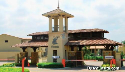 CASA MAS TERRENO EN URBANIZACION VERANDA, GUAYAQUIL-ECUADOR