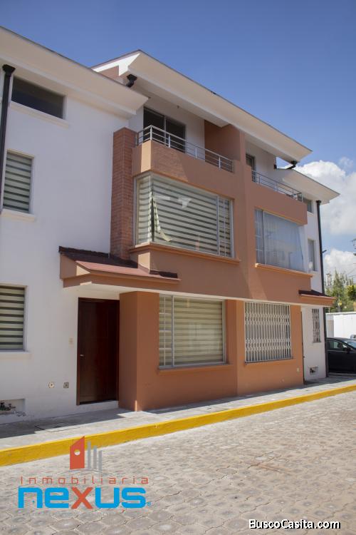 CASA DE OPORTUNIDAD 3 HABITACIONES 3 PLANTAS “SAN CAMILO CALDERÓN”