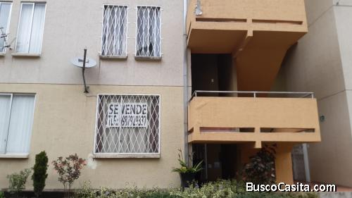 Casa Dúplex 113m con 2 parqueaderos Tel 0987929337 Ciudad Jardín sector Parque Metropolitano del Sur