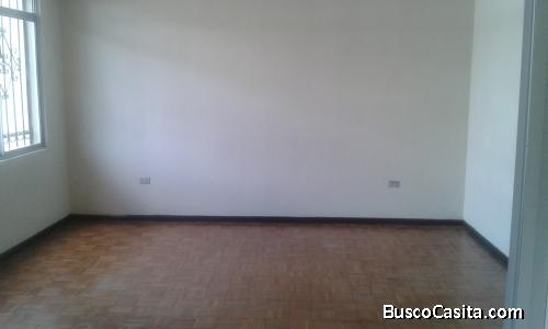 Se Arrienda mini departamento en Sector Aeronáutico 