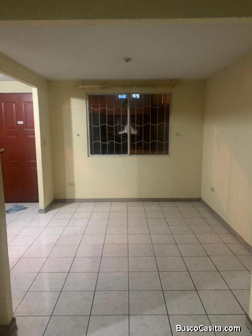 CASA EN CONJUNTO PRIVADO CON TODOS LOS SERVICIOS