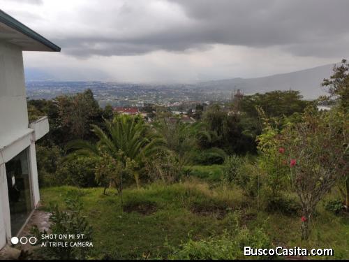 Terreno con hermosa vista  en el sector de tanda cumbaya