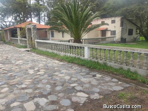 VENDO FINCA EN SALINAS