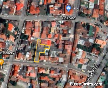 terreno con consturccion de 890m2