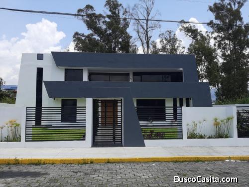 Casa de Revista 520m2 d construcción