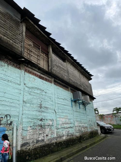 GALPÓN ESQUINERO 281 MTS2 SECTOR COOP. TRINIDAD DE DIOS 