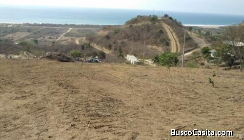 Terreno con vista al mar