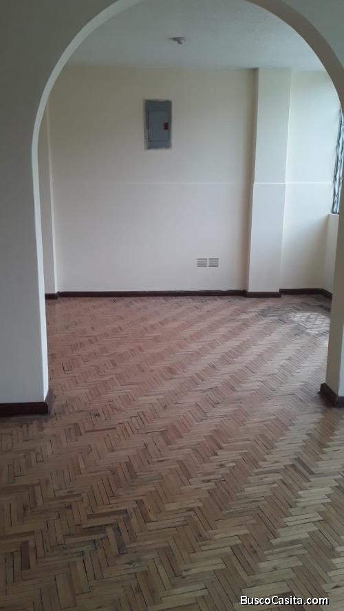 ALQUILO BONITO DEPARTAMENTO 