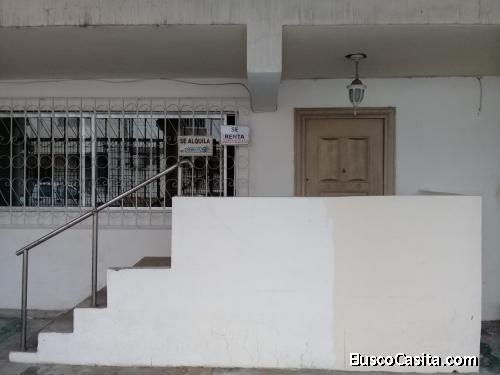 Alquilo departamento en los Ceibos