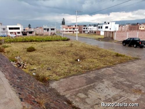Venta Terreno Esquinero (Oportunidad)- Urbanización Prematuros Riobamba