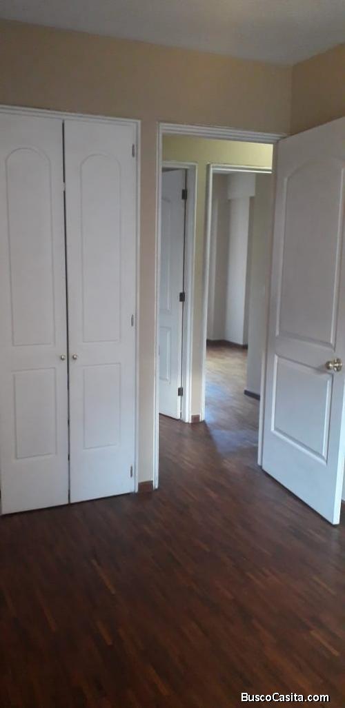 RENTO DEPARTAMENTO TOORES SAN ISIDRO AV. 6 DE DICIEMBRE Y RIOCOCA