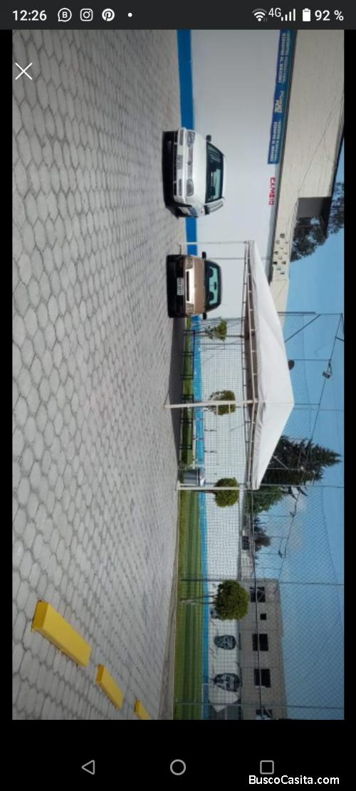 ARRIENDO PATIO PARA AUTOS SECTOR CALDERÓN en Ecuador