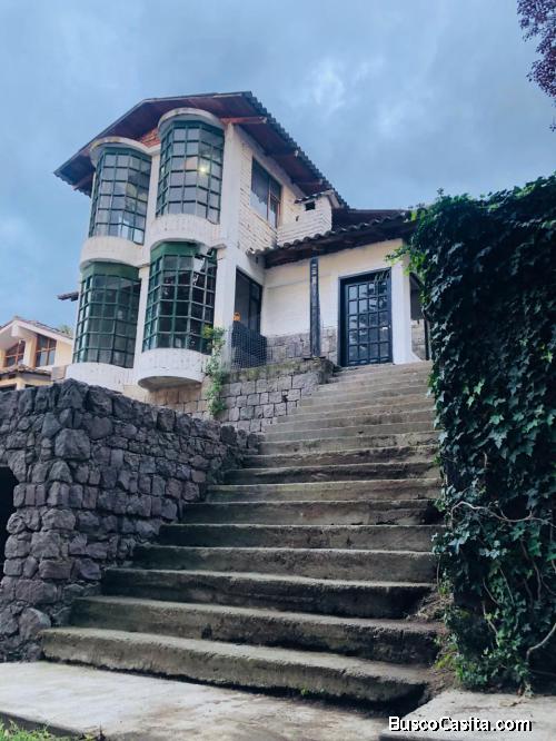 Arriendo Casa Rustica en Mirador de las faldas ilaló en Tumbaco ¡Completa!